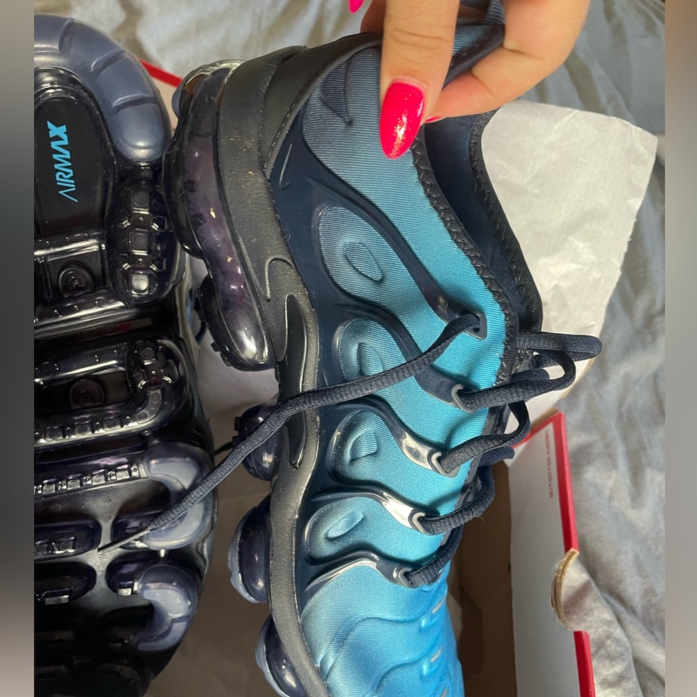 Brand new with box Mens Vapor Max Pro. Blue in color. Nver worn